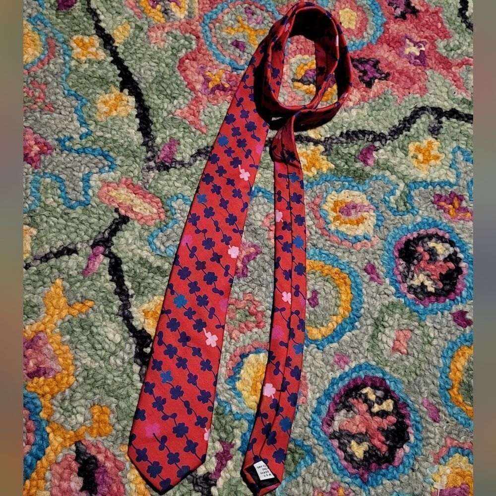 Vintage Marc Jacobs Silk Tie Four Leaf Clover Colorful Red